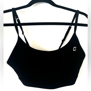 Lorna Jane Sports Bra Black. Size: Medium